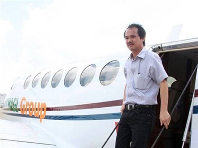may bay cua bau duc dung de phuc vu cong viec